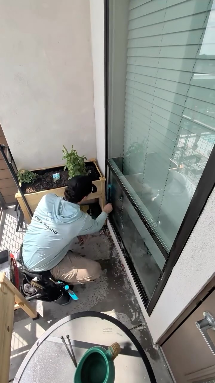 When’s the last time looking out your window made you feel good? 👀✨

Clean windows just hit different.

#AustinRealtor #AustinRealEstate #AustinTX #AustinHomes #RealEstateAgent