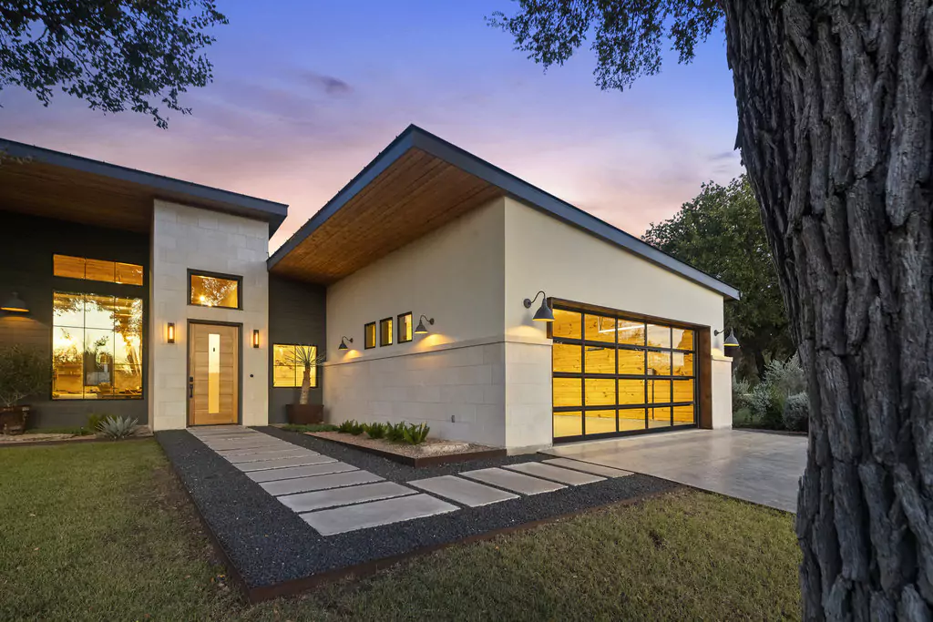Spring Cleaning Checklist: Refreshing Your Home Inside and Outrenewal 672bdaaf18f55